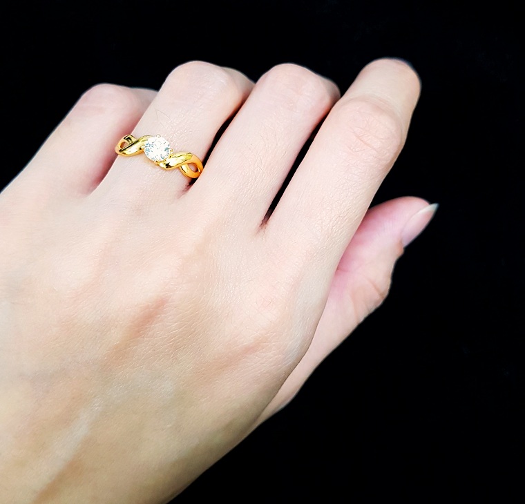 Merchant9 Cincin Emas Permata Cera 9035