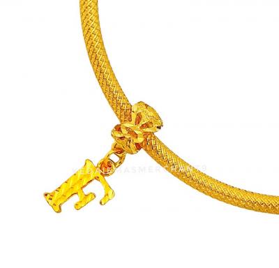 Merchant9 Charm Huruf F