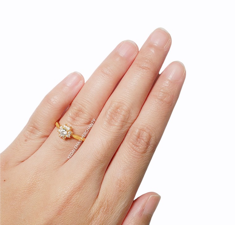 Merchant9 Cincin Emas Permata M6264 bunga