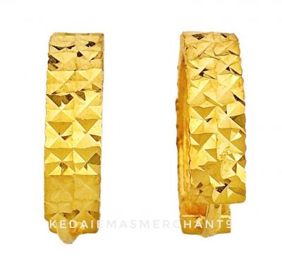Merchant9 Subang Katup Dimensi L:0.4CM