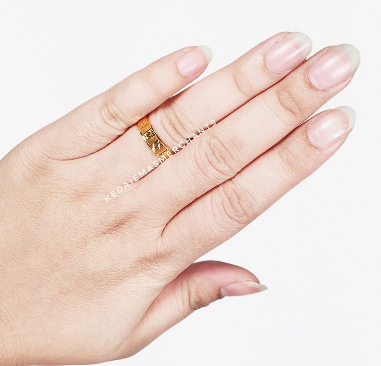 Merchant9 Cincin Emas Belah Rotan Star Double