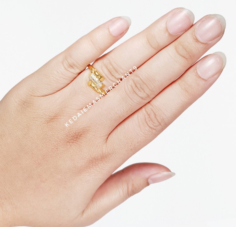 Merchant9 Cincin Emas Maria Nail Permata