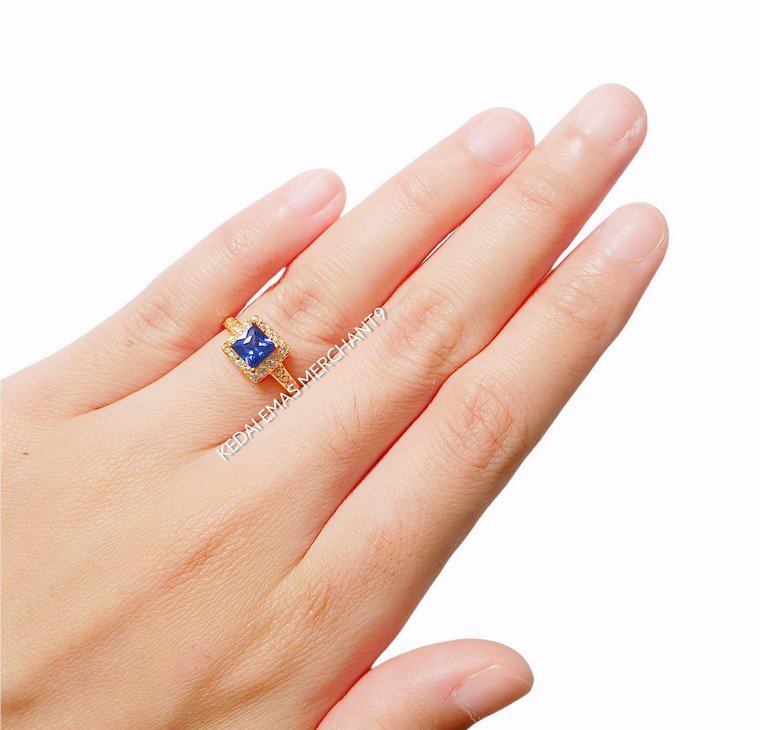 Merchant9 Cincin Emas Permata Cera Petak Blue M6640