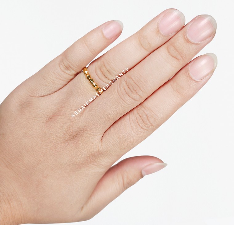 Merchant9 Cincin Emas HAZEL Stud Minimalist
