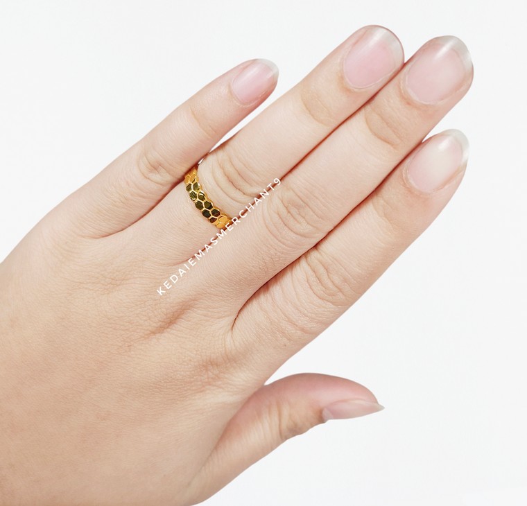 Merchant9 Cincin Emas Honeycomb 2 Layer L:0.4CM